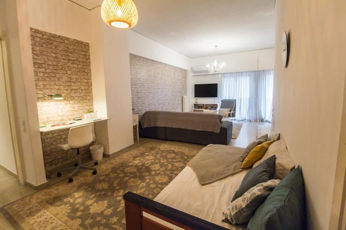 Stylish Apt In Athens Center Экстерьер фото